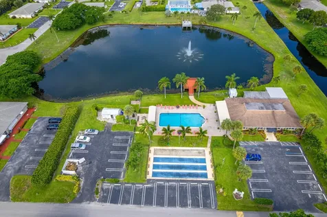 180 High Point Terrace Delray Beach FL 33445