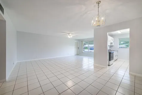 180 High Point Terrace Delray Beach FL 33445