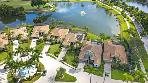7430 Blue Heron Way West Palm Beach FL 33412