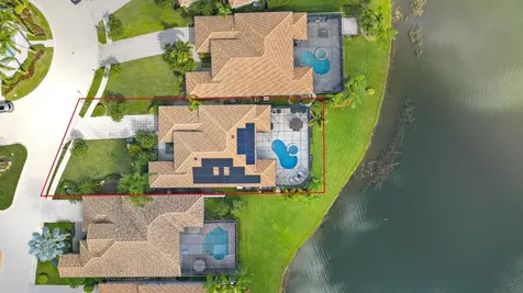 7430 Blue Heron Way West Palm Beach FL 33412