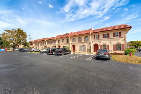 3058 Riverside Drive Coral Springs FL 33065