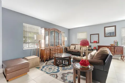 3058 Riverside Drive Coral Springs FL 33065