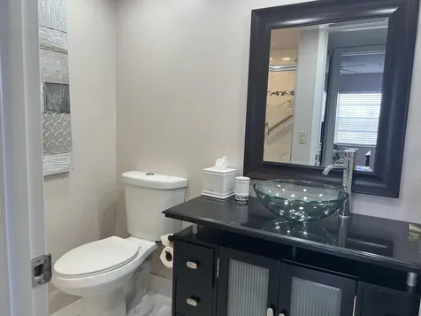 900 Flanders Delray Beach FL 33484