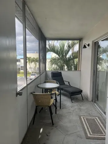 900 Flanders Delray Beach FL 33484