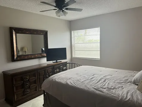900 Flanders Delray Beach FL 33484