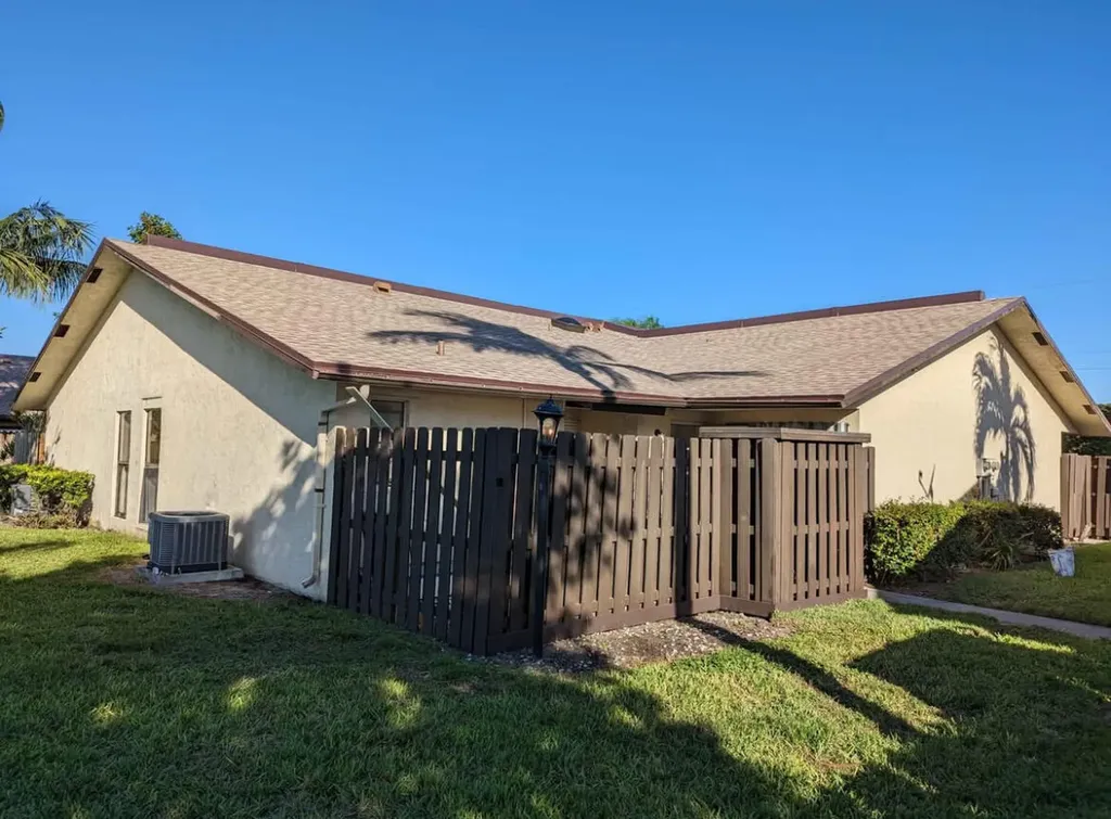 1504 Waterview Circle Palm Springs FL 33461