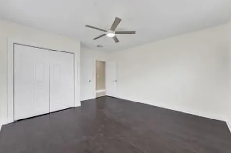 2070 Ne 27th Street Lighthouse Point FL 33064
