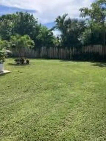 2070 Ne 27th Street Lighthouse Point FL 33064