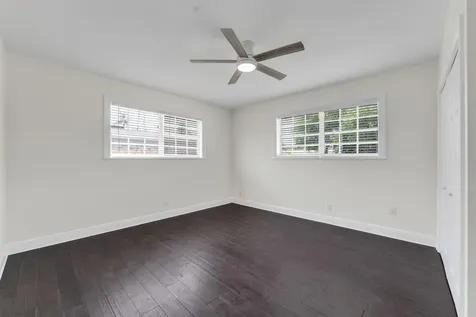 2070 Ne 27th Street Lighthouse Point FL 33064