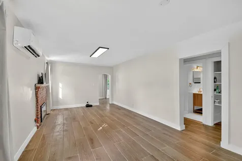 638 53rd Street West Palm Beach FL 33407
