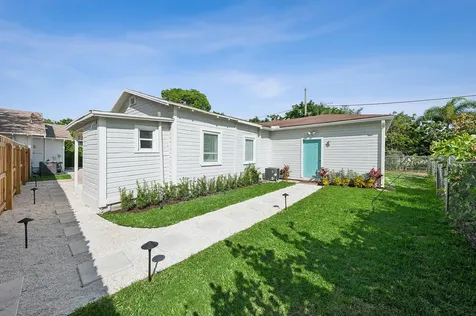 125 NW 3rd Avenue Delray Beach FL 33444