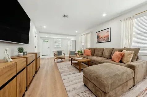 125 NW 3rd Avenue Delray Beach FL 33444