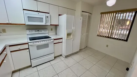 6121 Pointe Regal Circle Delray Beach FL 33484