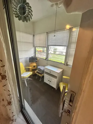 347 Norwich O West Palm Beach FL 33417