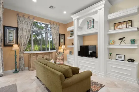 9033 Champions Way Port Saint Lucie FL 34986