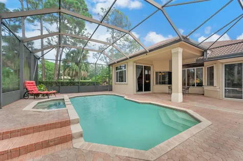9033 Champions Way Port Saint Lucie FL 34986