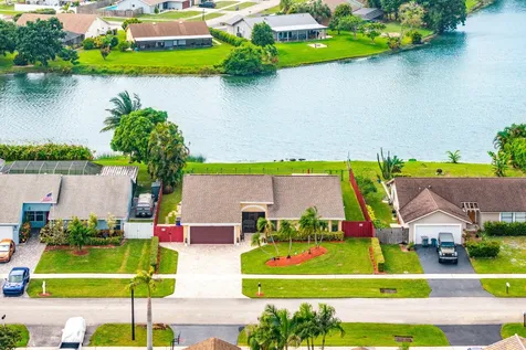 9767 Richmond Circle Boca Raton FL 33434