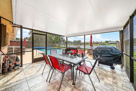 9767 Richmond Circle Boca Raton FL 33434