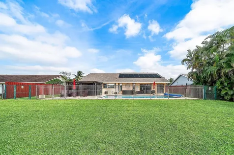 9767 Richmond Circle Boca Raton FL 33434