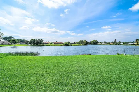 9767 Richmond Circle Boca Raton FL 33434