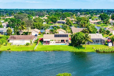 9767 Richmond Circle Boca Raton FL 33434