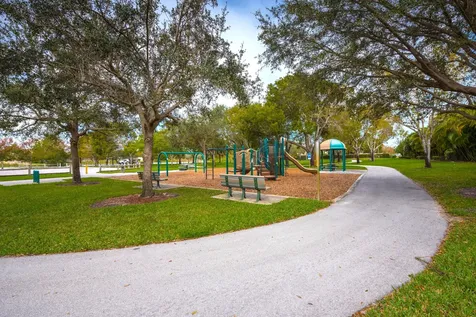 9767 Richmond Circle Boca Raton FL 33434