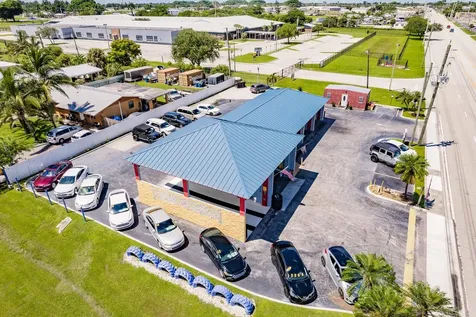 400 NW Avenue L Belle Glade FL 33430