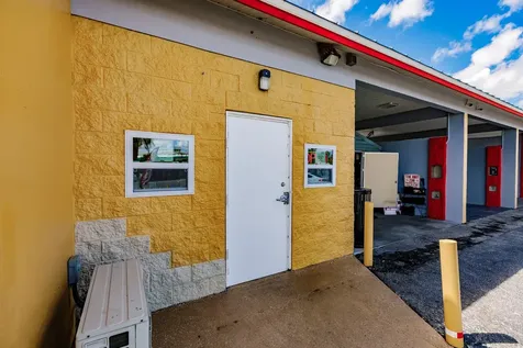 400 NW Avenue L Belle Glade FL 33430