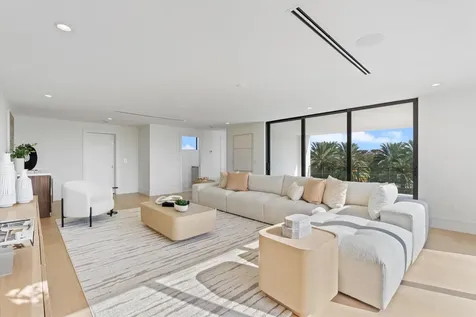 498 Ne 6th Street Boca Raton FL 33432