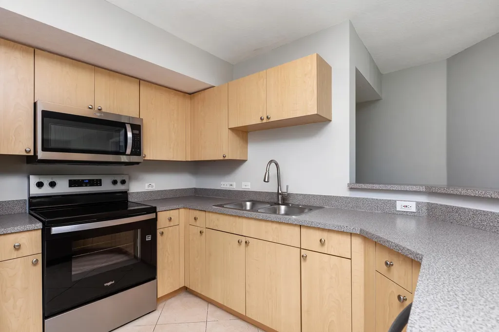 801 Villa Circle Boynton Beach FL 33435