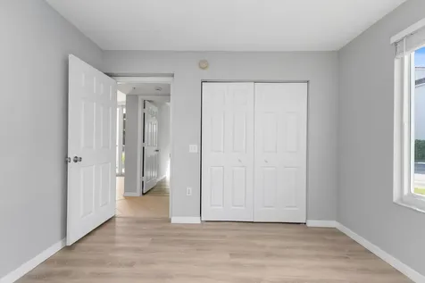 801 Villa Circle Boynton Beach FL 33435