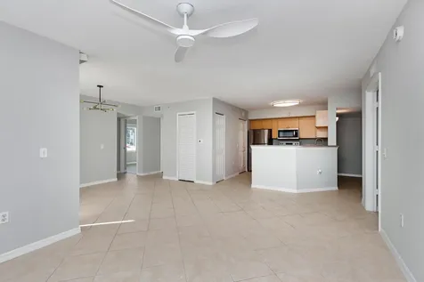 801 Villa Circle Boynton Beach FL 33435