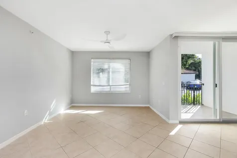 801 Villa Circle Boynton Beach FL 33435