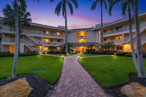 2370 Ne Ocean Boulevard Stuart FL 34996