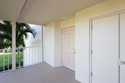 2370 Ne Ocean Boulevard Stuart FL 34996