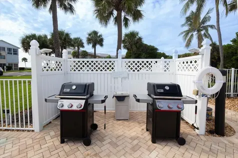 2370 Ne Ocean Boulevard Stuart FL 34996