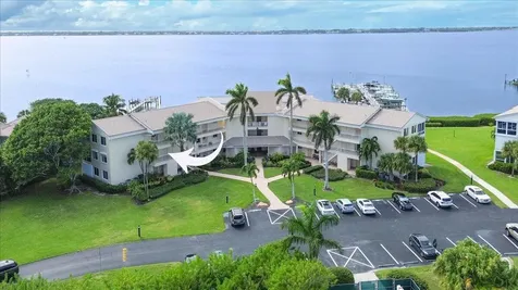 2370 Ne Ocean Boulevard Stuart FL 34996