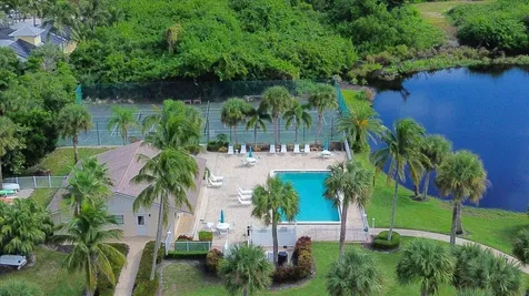 2370 Ne Ocean Boulevard Stuart FL 34996