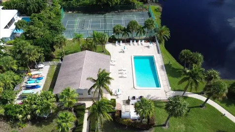 2370 Ne Ocean Boulevard Stuart FL 34996