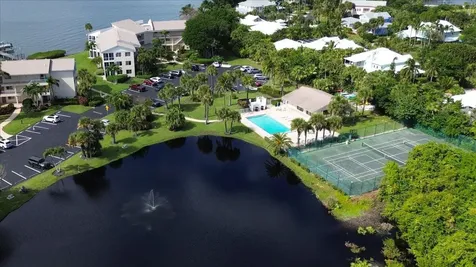 2370 Ne Ocean Boulevard Stuart FL 34996