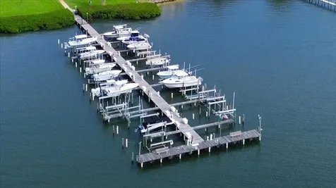 2370 Ne Ocean Boulevard Stuart FL 34996