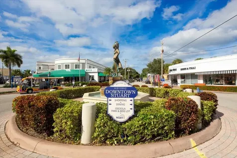 2370 Ne Ocean Boulevard Stuart FL 34996