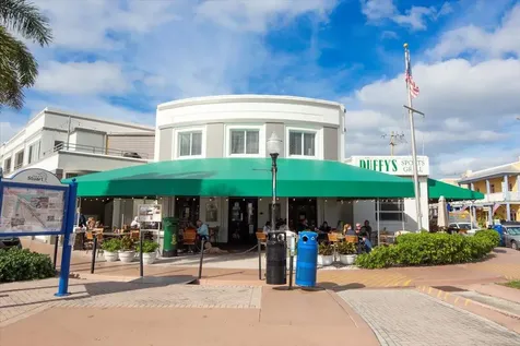 2370 Ne Ocean Boulevard Stuart FL 34996