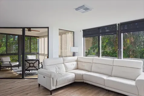 2370 Ne Ocean Boulevard Stuart FL 34996
