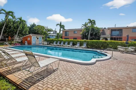 50 Se 12th Street Boca Raton FL 33432