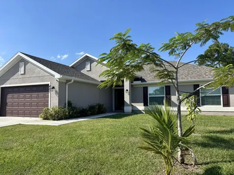 487 Sw Sea Flower Terrace Port Saint Lucie FL 34984
