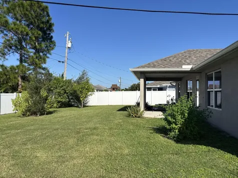 487 Sw Sea Flower Terrace Port Saint Lucie FL 34984