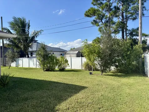 487 Sw Sea Flower Terrace Port Saint Lucie FL 34984
