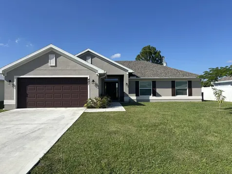 487 Sw Sea Flower Terrace Port Saint Lucie FL 34984