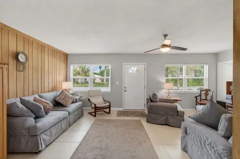 254 Ne 22nd Street Delray Beach FL 33444